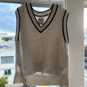 Oversized Sweater Vest